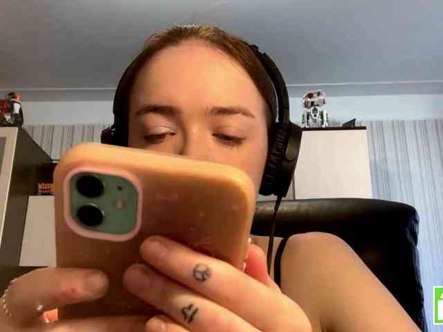 LawandaPiazza webcam