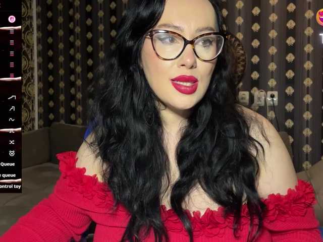 AnnaAnnna's BongaCams show and profile