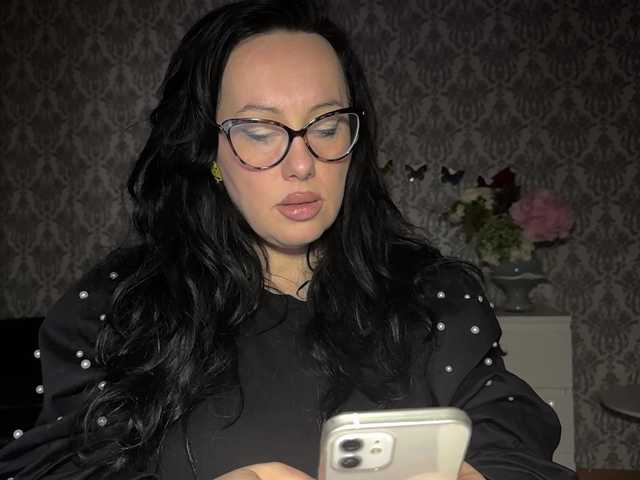 AnnaAnnna's BongaCams show and profile