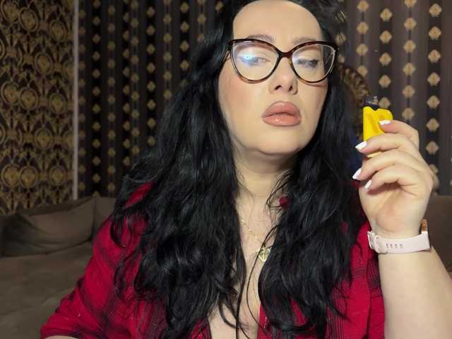 AnnaAnnna's BongaCams show and profile