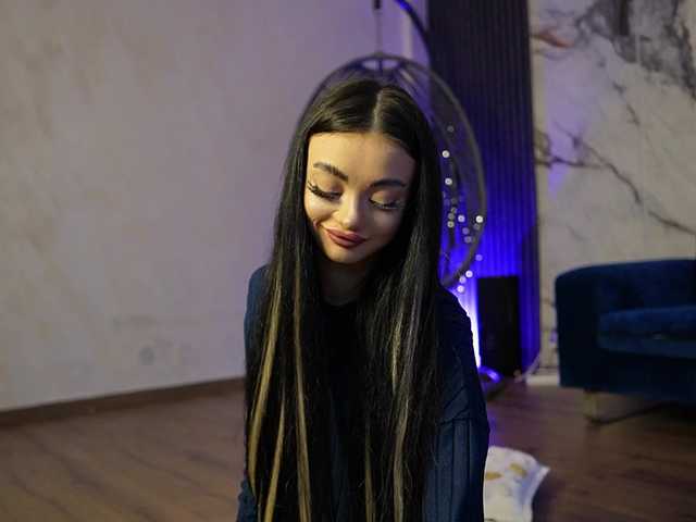 RachelRavee's BongaCams show and profile