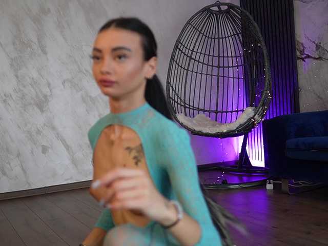 RachelRavee's BongaCams show and profile