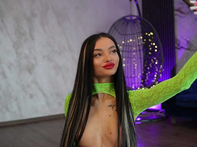 RachelRavee's BongaCams show and profile