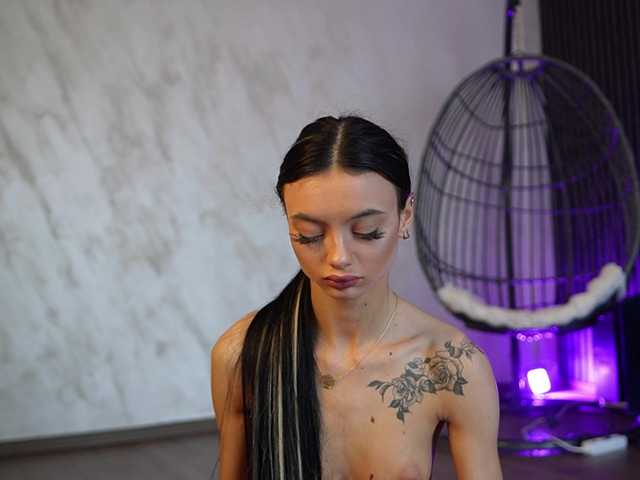 RachelRavee's BongaCams show and profile