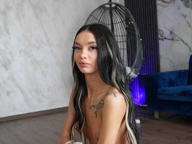 RachelRavee's BongaCams show and profile