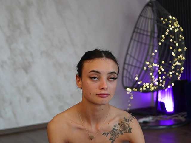 RachelRavee's BongaCams show and profile