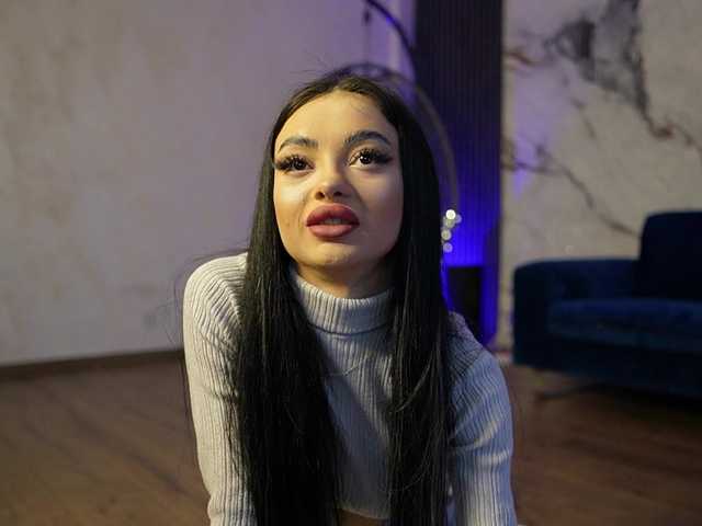 RachelRavee's BongaCams show and profile