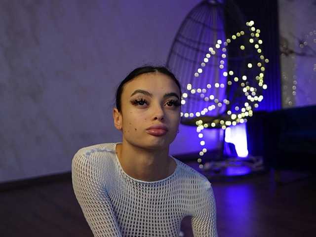 RachelRavee's BongaCams show and profile