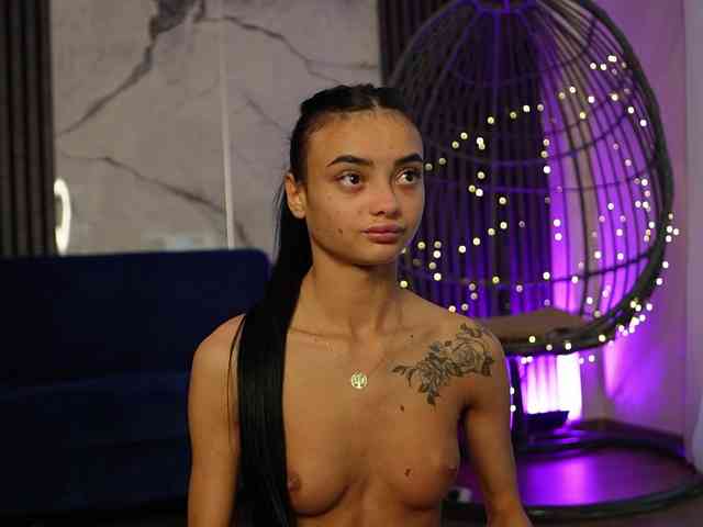 RachelRavee Live Webcam on BongaCams