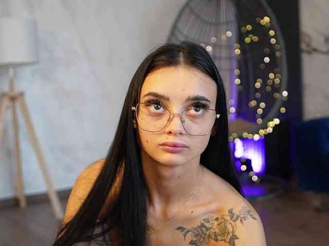 RachelRavee RachelRavee