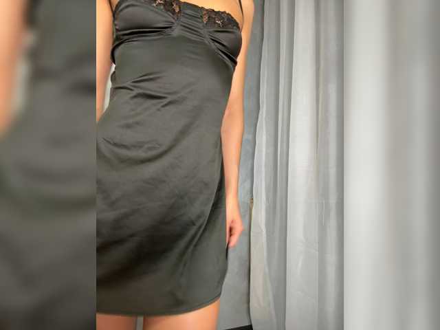 Viki-05's BongaCams show and profile