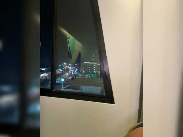 Viki-05's BongaCams show and profile