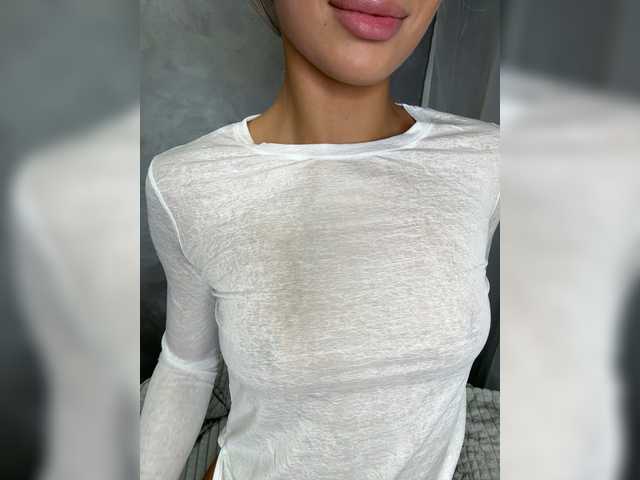 Viki-05 from BongaCams