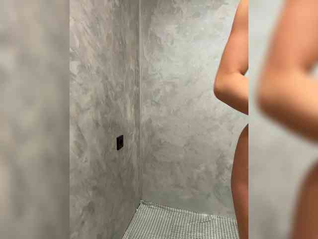 Viki-05 Live Webcam on BongaCams