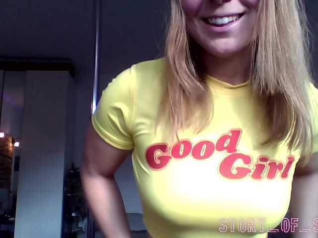 Sarahrose's BongaCams show and profile