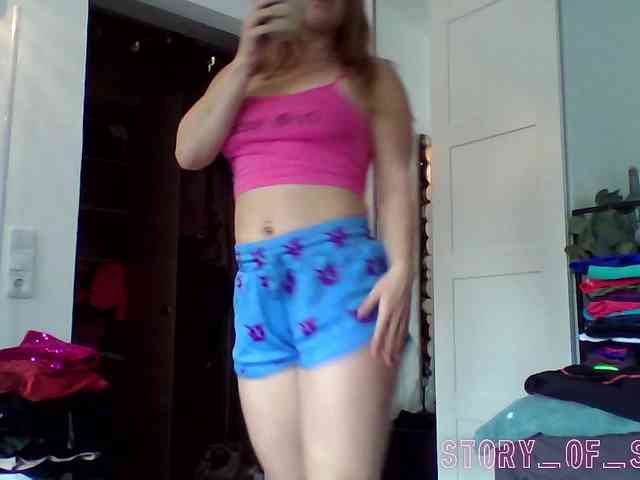 Sarahrose Live Webcam on BongaCams