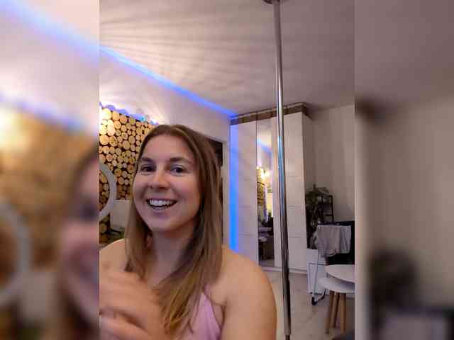 Sarahrose webcam