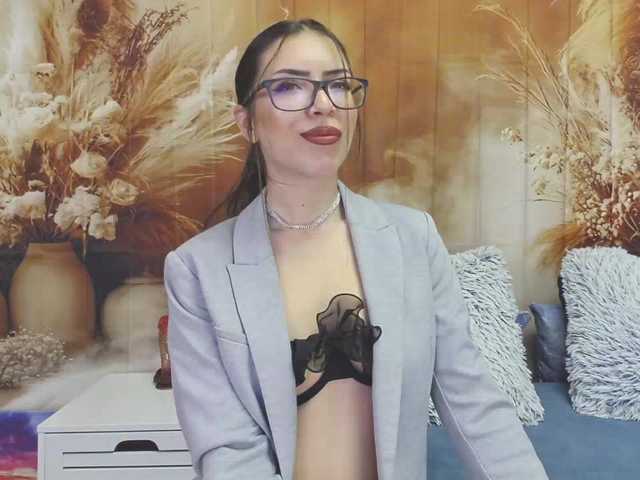 EmaMiller's BongaCams show and profile
