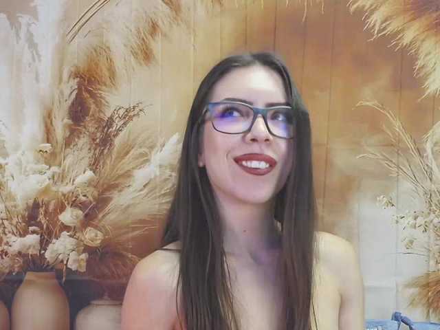 EmaMiller's BongaCams show and profile