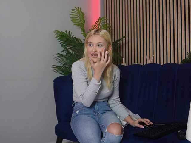 ZayaLune on BongaCams