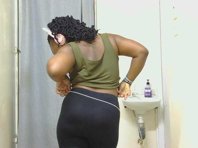 SweetLahika webcam bongacams model stream image