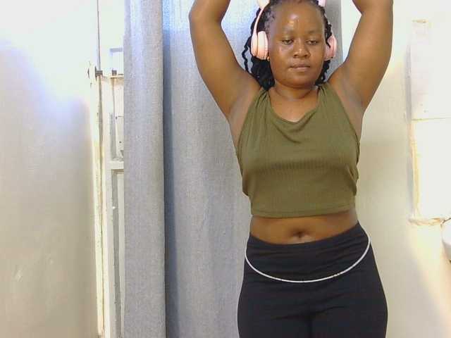 SweetLahika's BongaCams show and profile