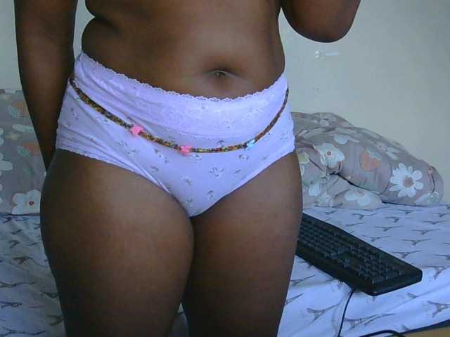 SweetLahika webcam bongacams model stream image