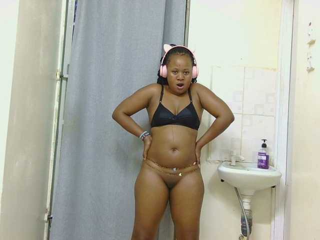  SweetLahika chat room