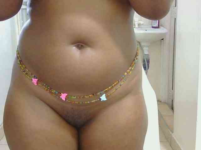 SweetLahika webcam