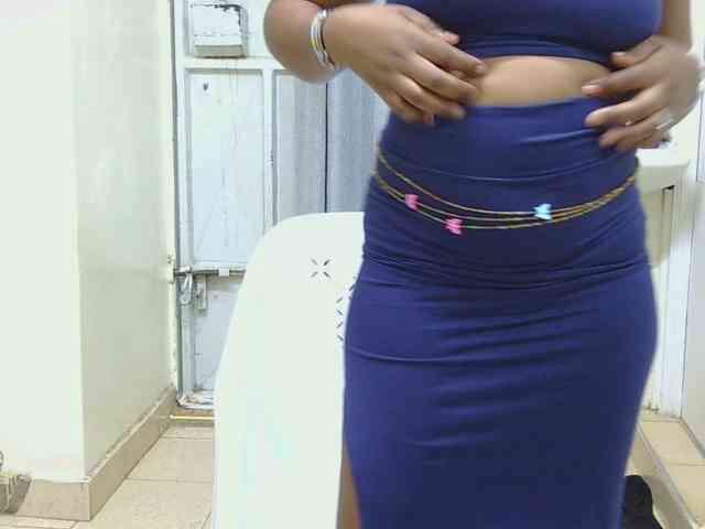 SweetLahika webcam