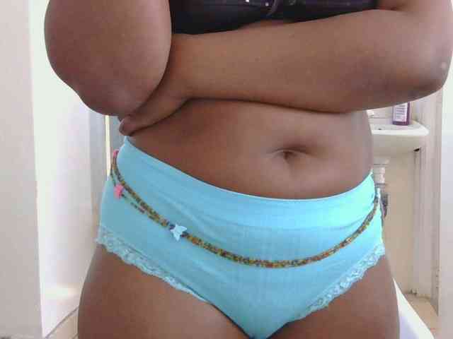 SweetLahika webcam