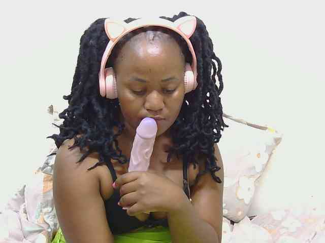 SweetLahika SweetLahika