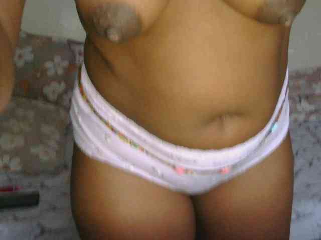 SweetLahika webcam