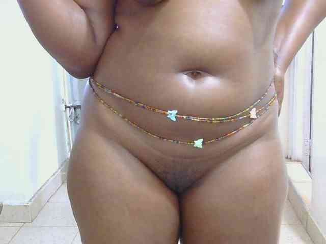 SweetLahika webcam