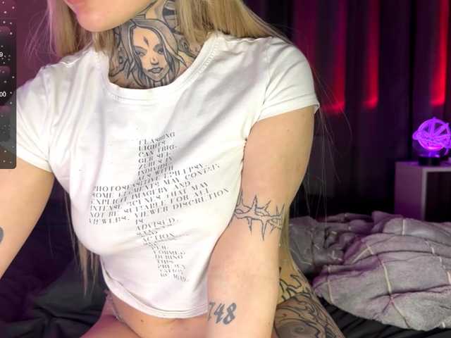 bklfeya's BongaCams show and profile