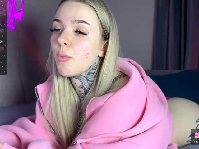 bklfeya's BongaCams show and profile