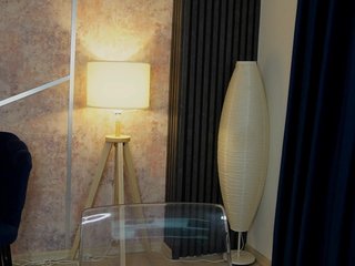 scarlet-eyes Porn Show