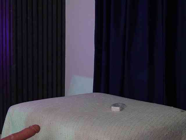 scarlet-eyes scarlet-eyes