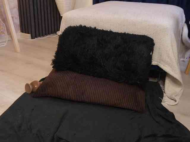 scarlet-eyes scarlet-eyes