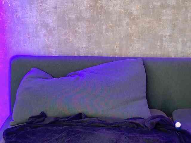 scarlet-eyes scarlet-eyes