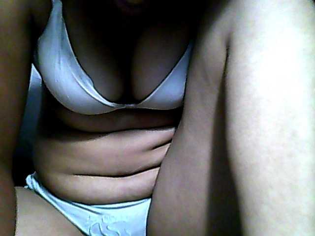 Anic7 from BongaCams