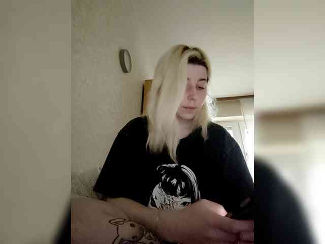 AngelicBunniX webcam