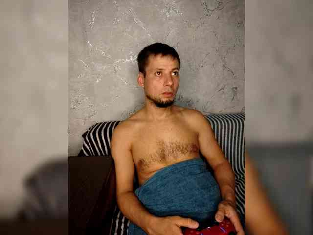 Lacoste555 Live Webcam on BongaCams