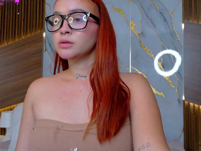 alicehills from BongaCams is Freechat