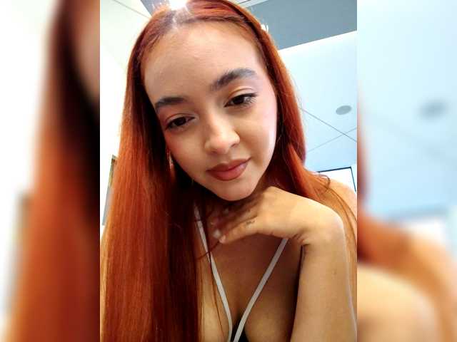 AliceHills's BongaCams show and profile