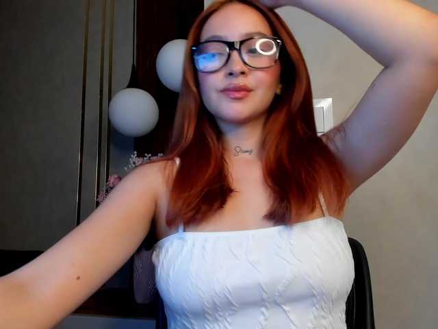 AliceHills's BongaCams show and profile