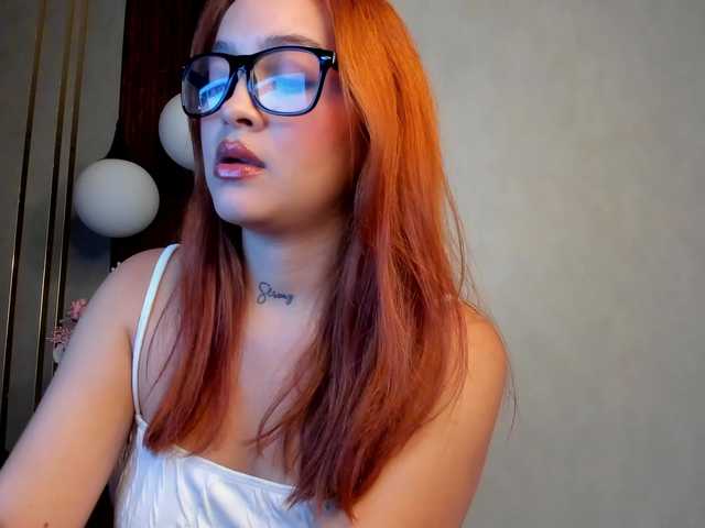 AliceHills's BongaCams show and profile