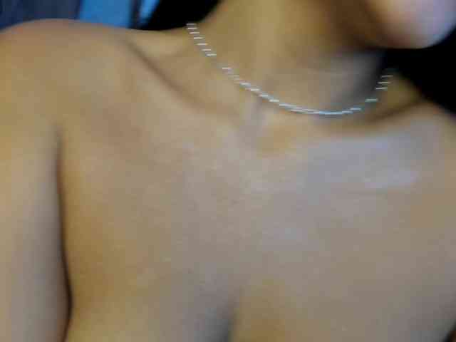 SofiGomez webcam