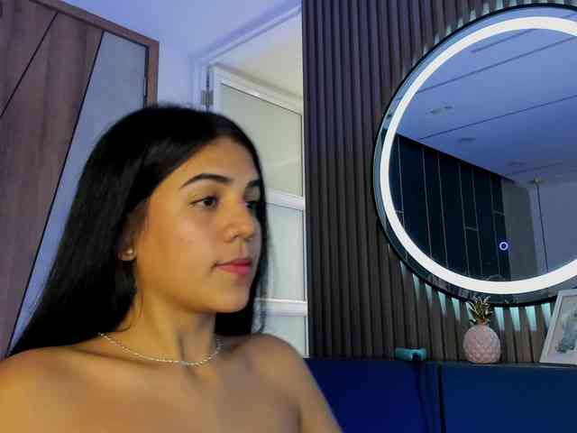 SofiGomez webcam