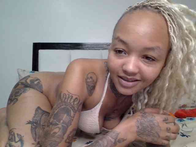 Africana-jojo webcam